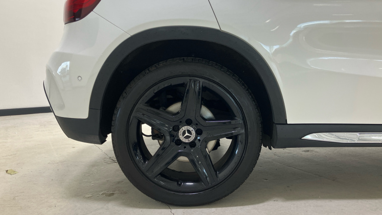 Mercedes-Benz GLA 250 4Matic AMG Line Premium Plus 5dr Auto Petrol Hatchback